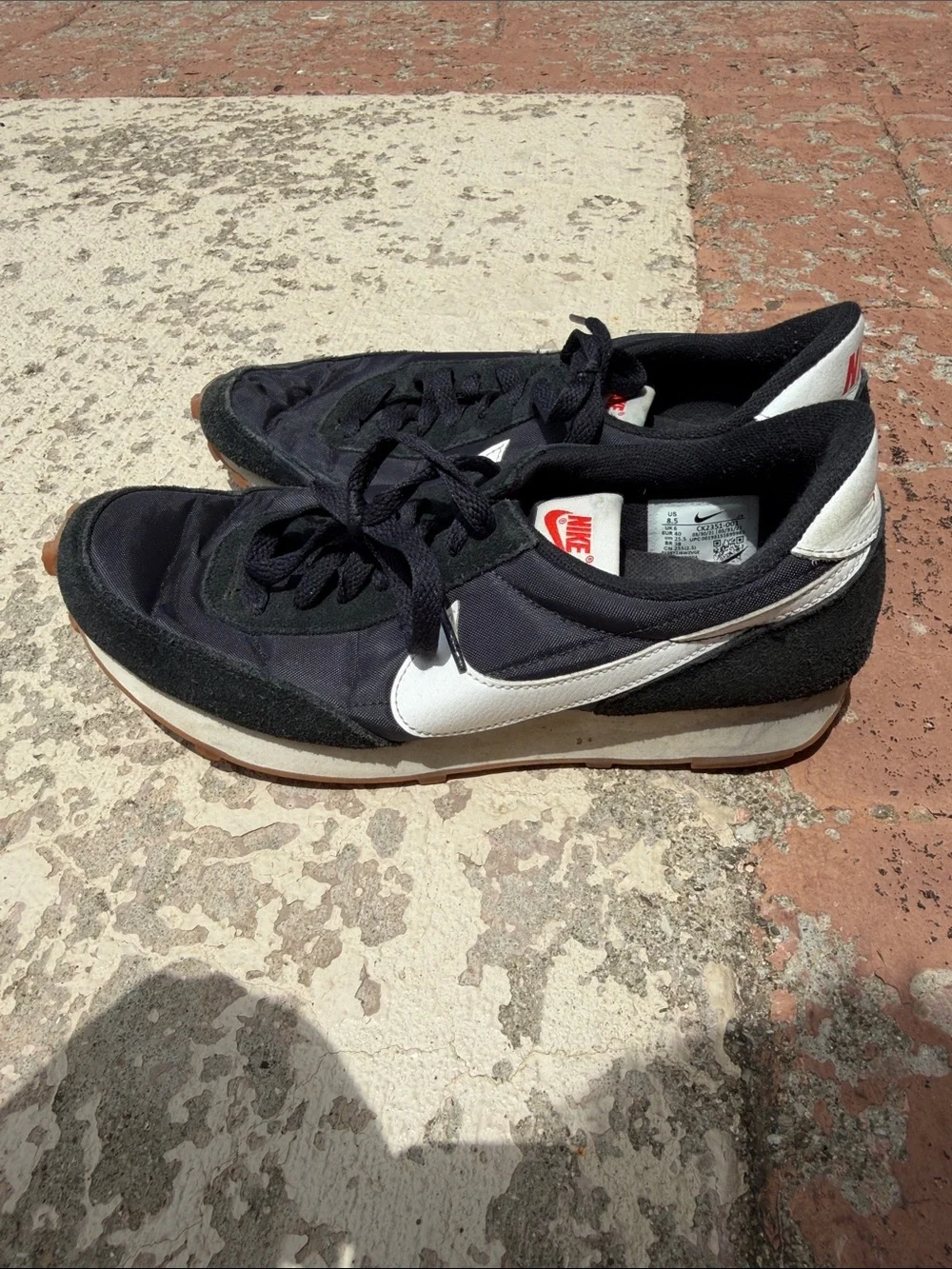 Nike lightweight low